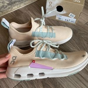 On Cloud Cloudeasy Shoes